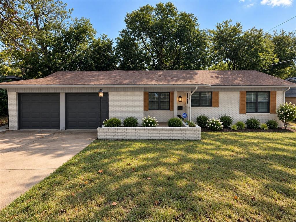 3821 Bonnie Drive Property Photo 1