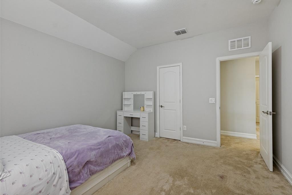1005 Pinnacle Breeze Drive Property Photo 26