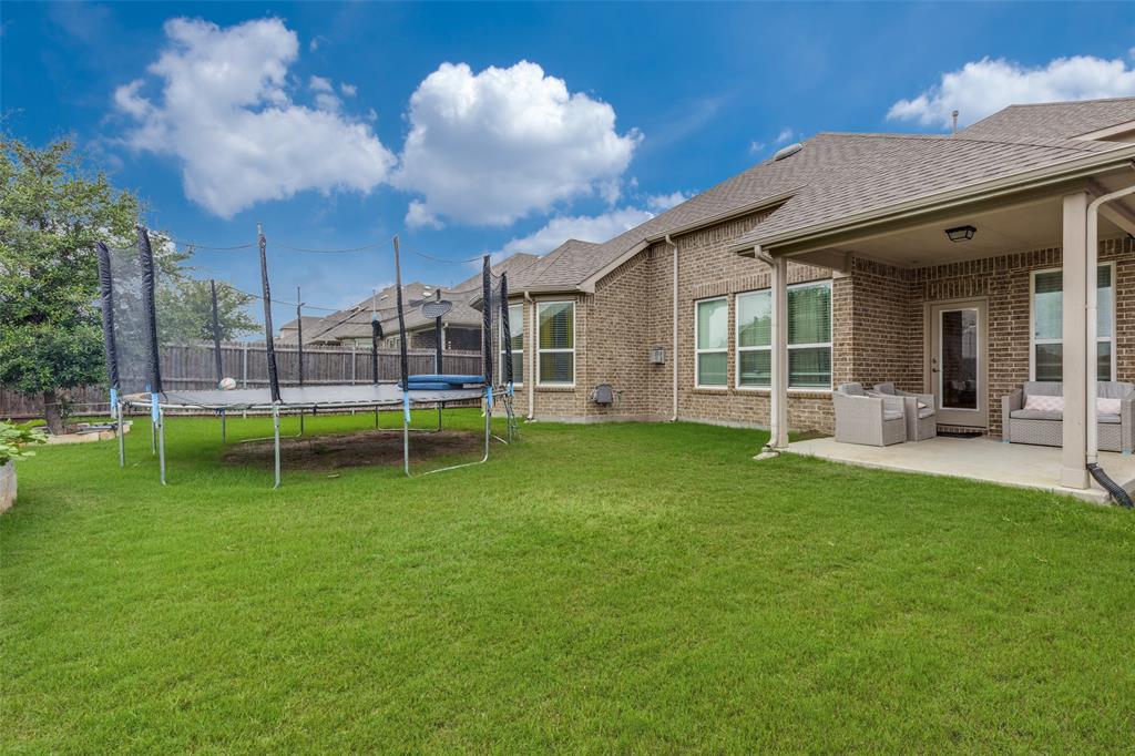 1005 Pinnacle Breeze Drive Property Photo 29