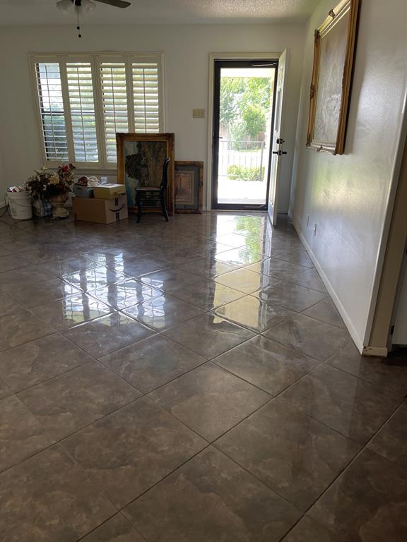 109 Azalea Drive 1 Property Photo 4