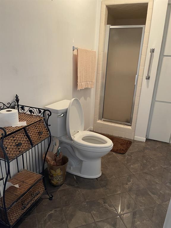 109 Azalea Drive 1 Property Photo 15