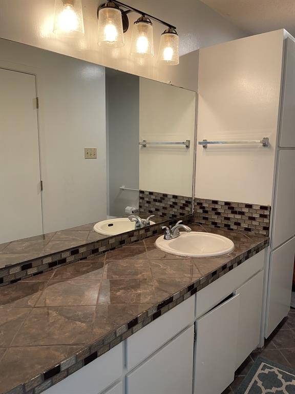 109 Azalea Drive 1 Property Photo 20