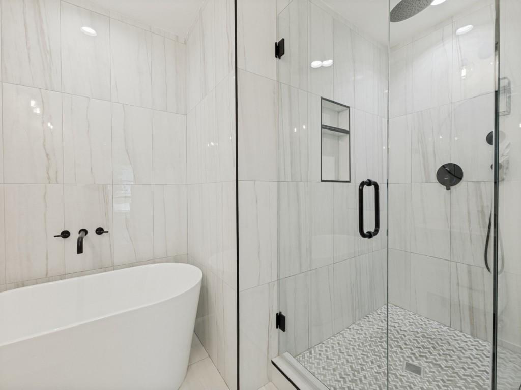 6716 Roundrock Road Property Photo 25