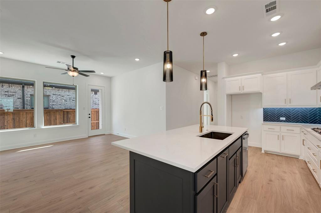 2037 Mack Avenue Property Photo 11