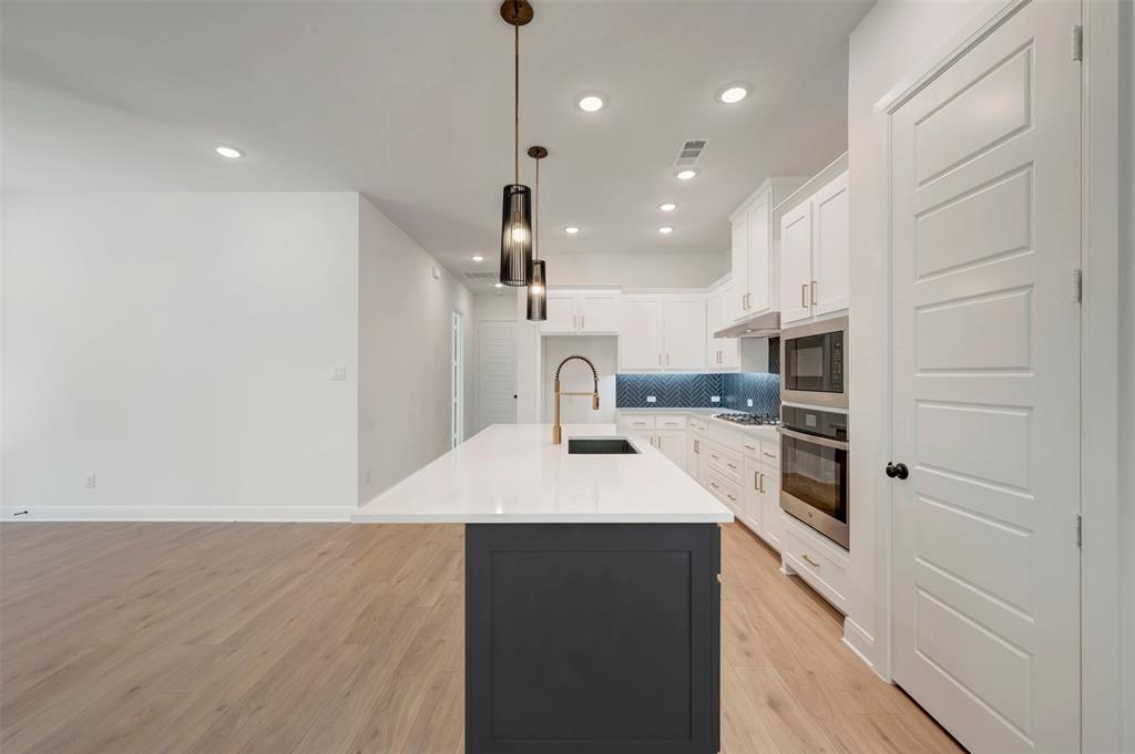 2037 Mack Avenue Property Photo 16