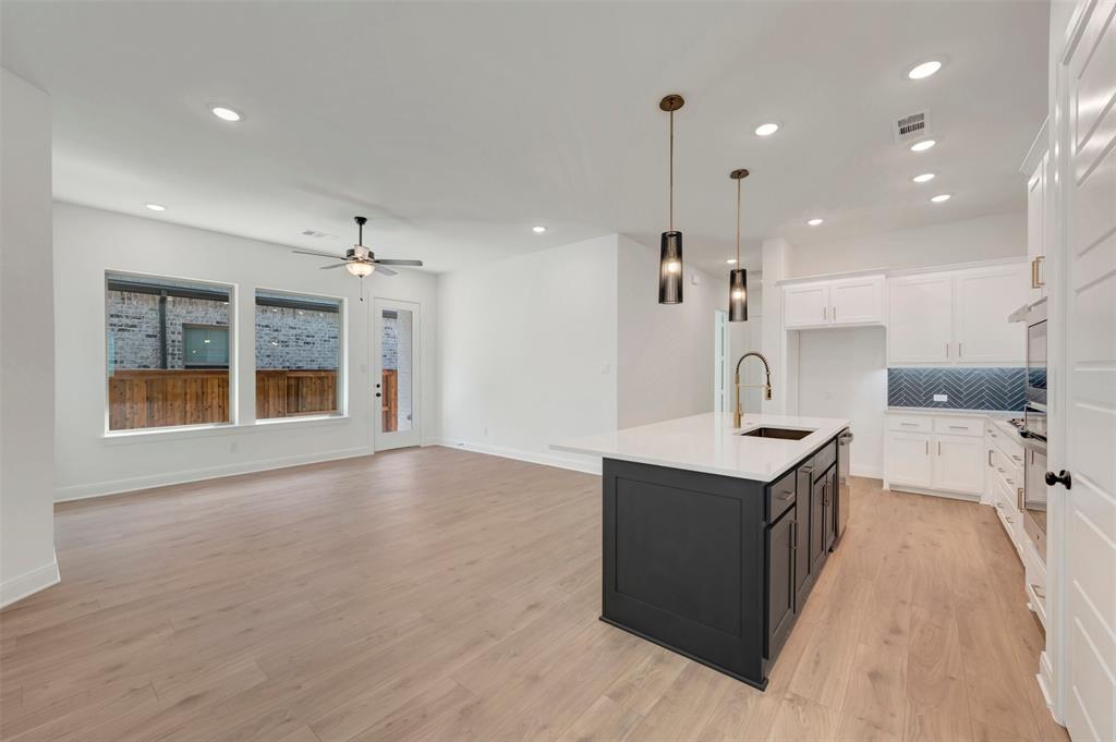 2037 Mack Avenue Property Photo 17