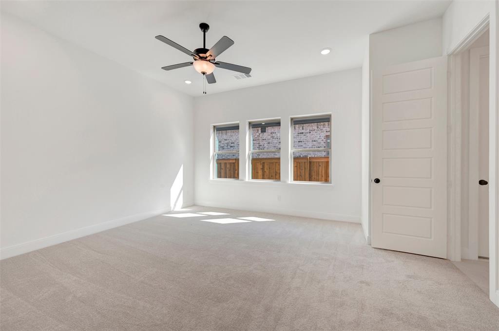 2037 Mack Avenue Property Photo 22