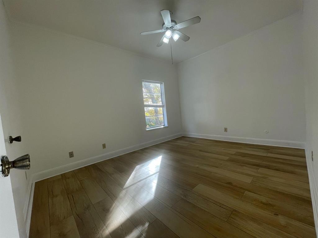 202 S Willomet Avenue 4 Property Photo 4