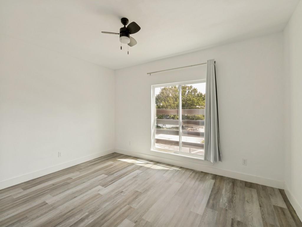 9495 Timberleaf Drive Property Photo 16