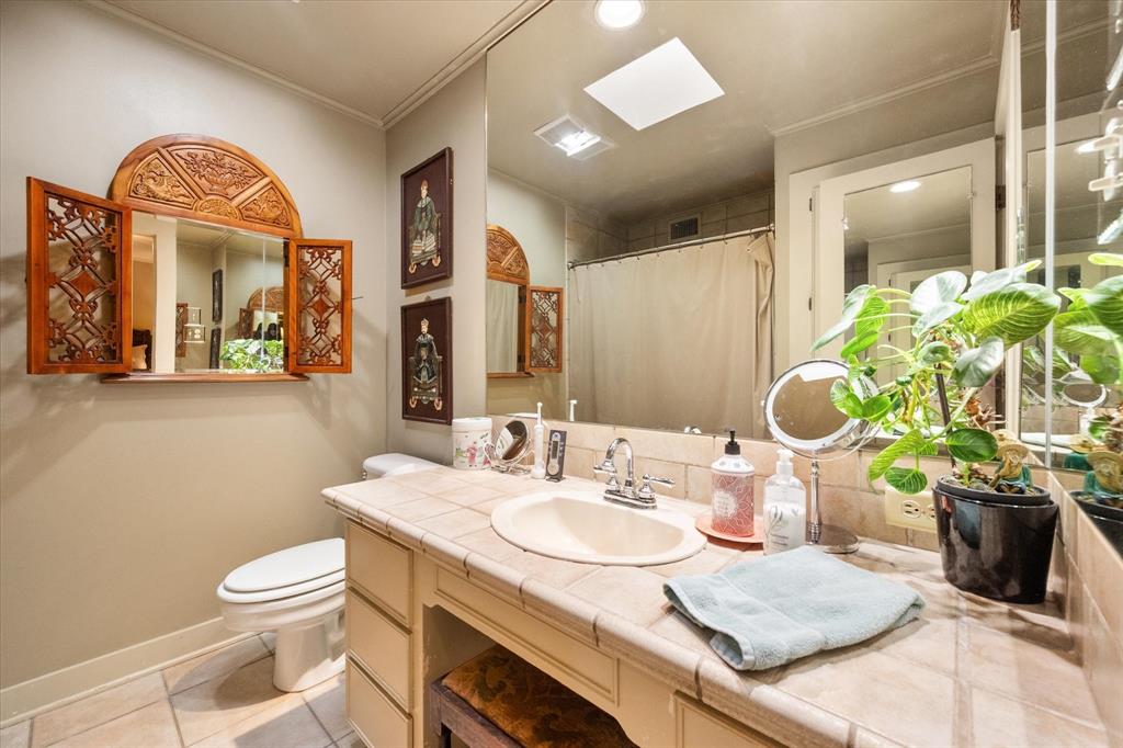 1208 Mills Place Property Photo 13