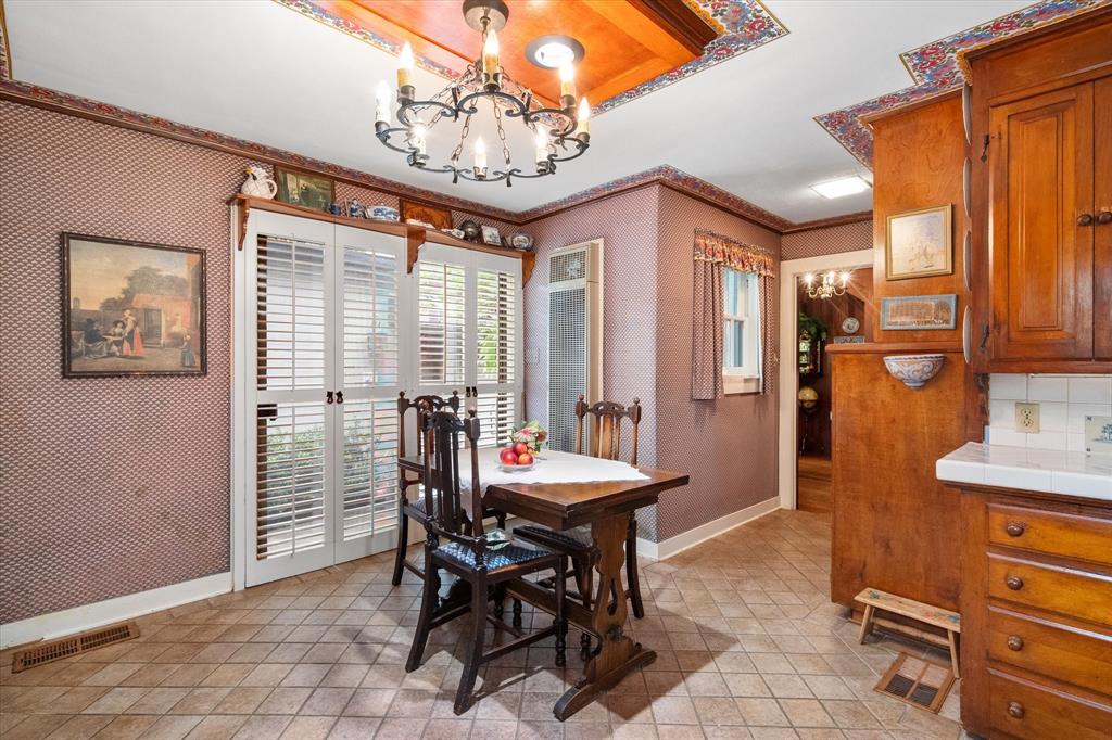 1208 Mills Place Property Photo 14