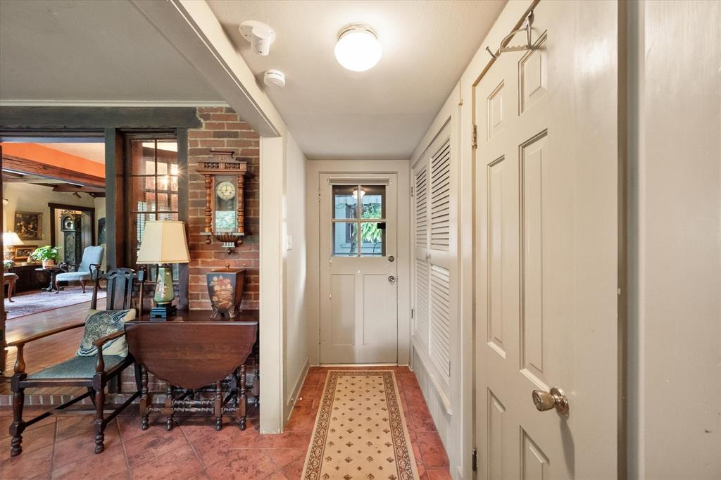 1208 Mills Place Property Photo 26