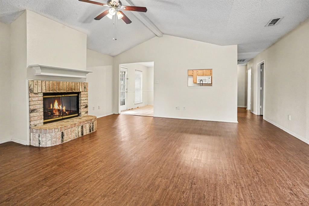 4216 Fernleaf Drive Property Photo 3