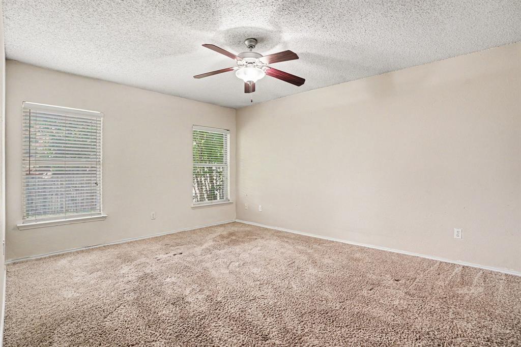 4216 Fernleaf Drive Property Photo 11