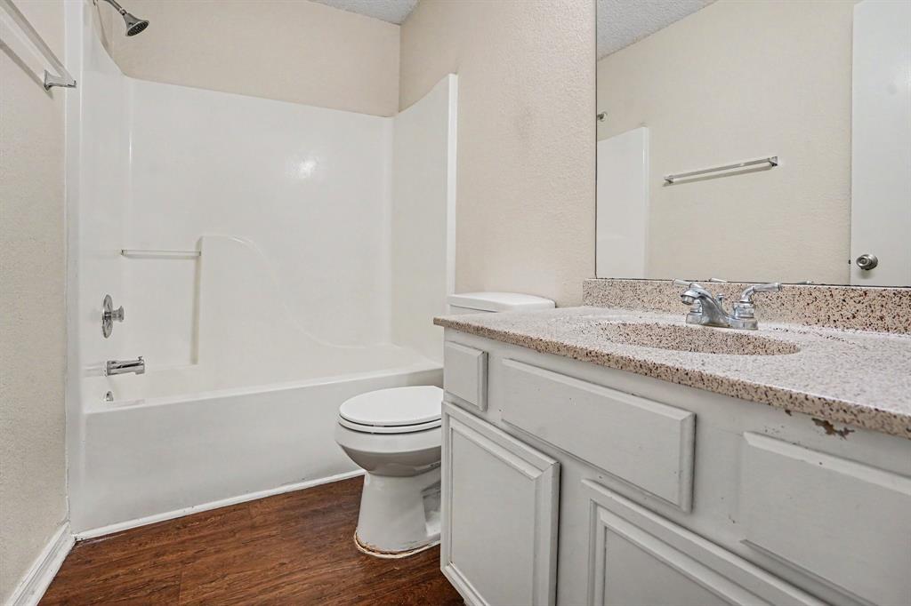 4216 Fernleaf Drive Property Photo 14