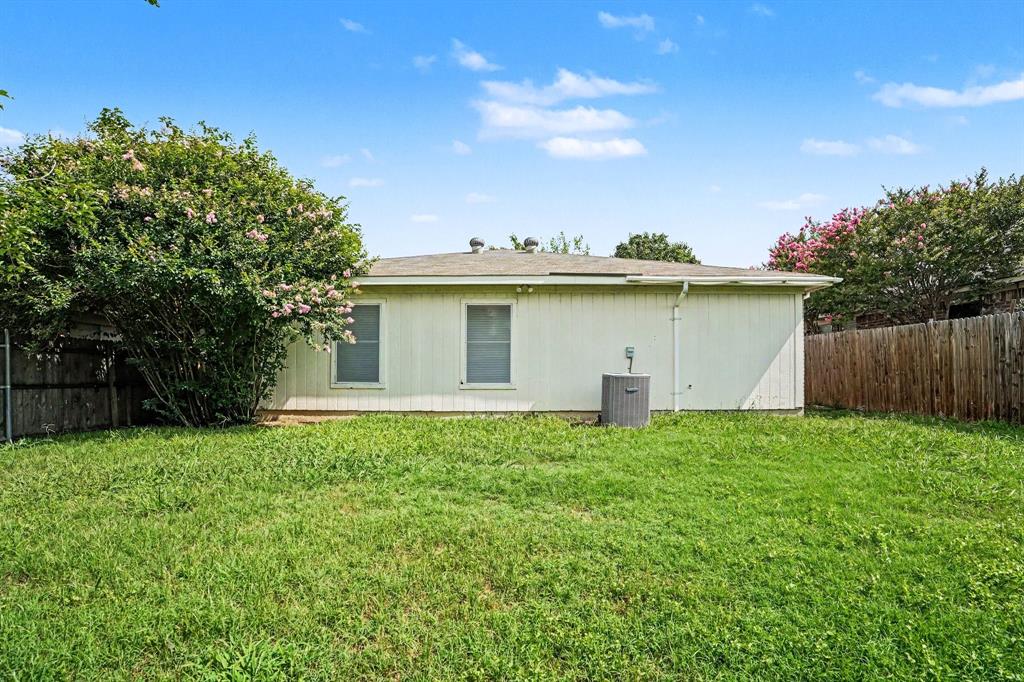 4216 Fernleaf Drive Property Photo 16