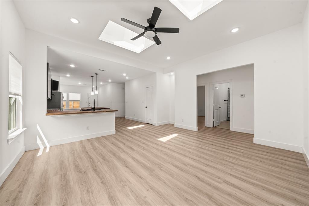 824 Hubert Street Property Photo 3