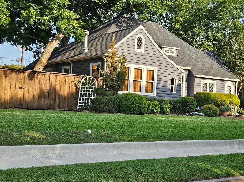 306 Harbin Avenue Property Photo 1