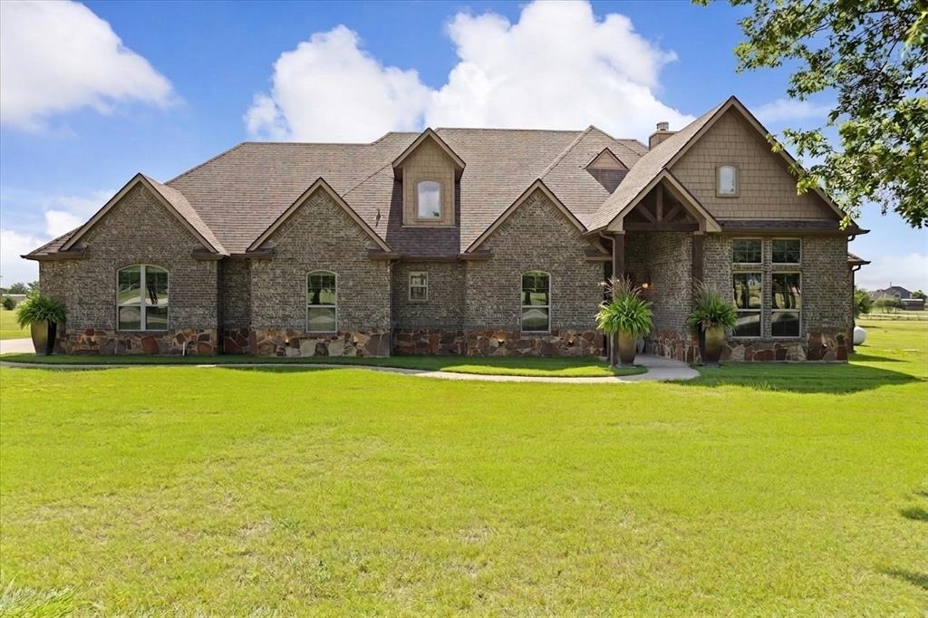 104 Rattling Antler Court Property Photo 2