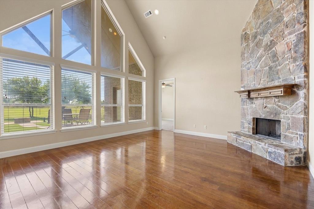 104 Rattling Antler Court Property Photo 3