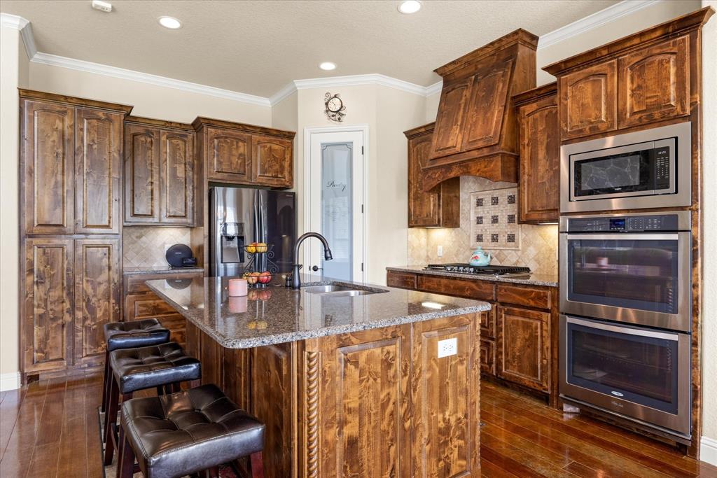 104 Rattling Antler Court Property Photo 9