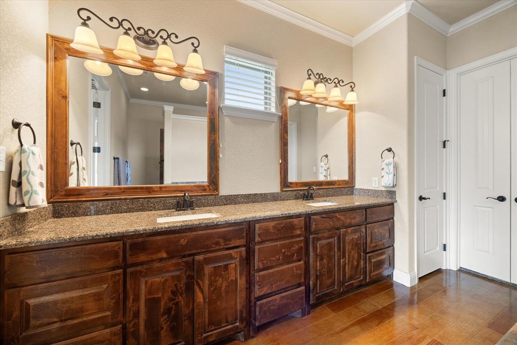 104 Rattling Antler Court Property Photo 12