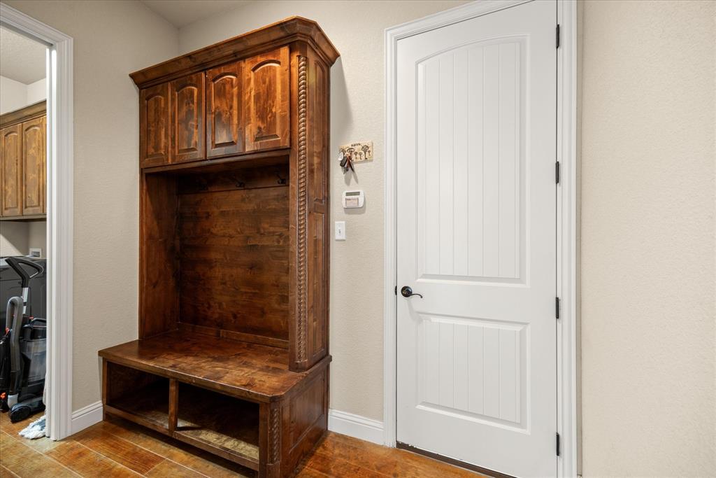 104 Rattling Antler Court Property Photo 17