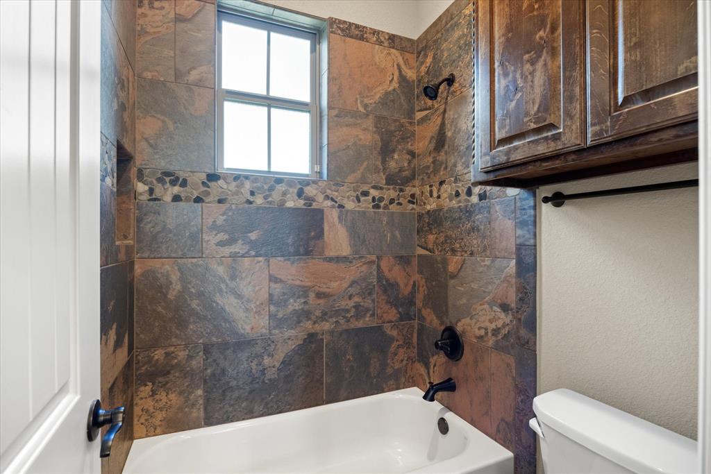 104 Rattling Antler Court Property Photo 24