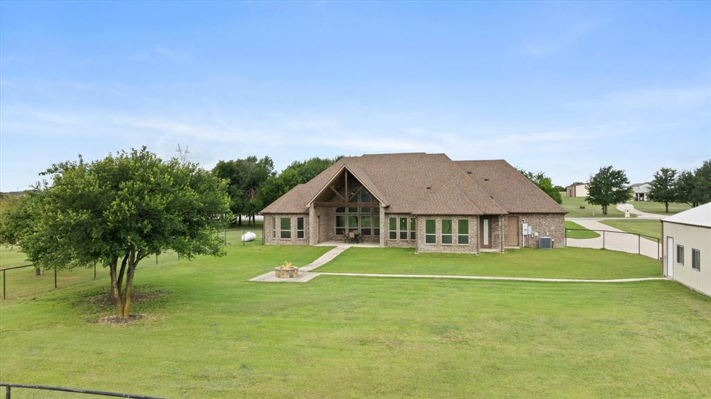 104 Rattling Antler Court Property Photo 35