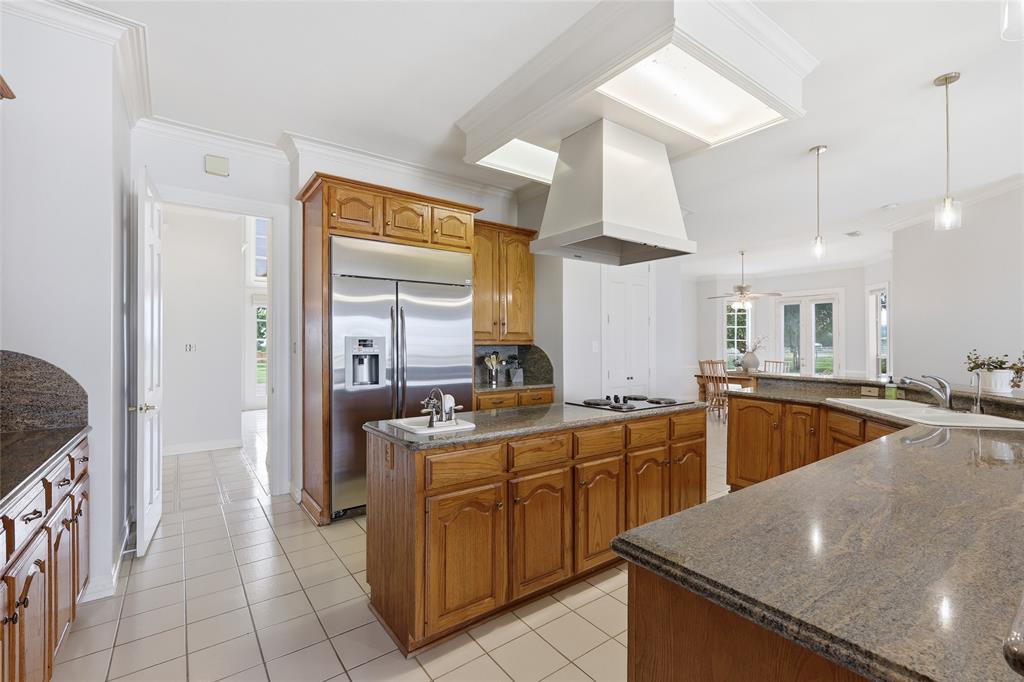 2251 English Road Property Photo 11