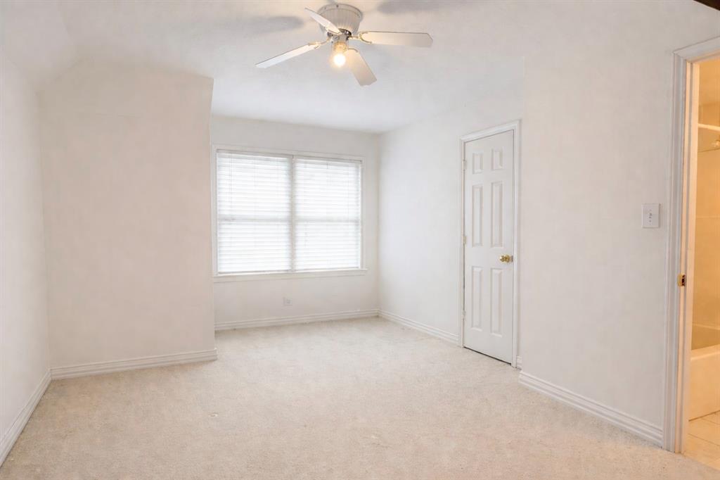 2251 English Road Property Photo 39