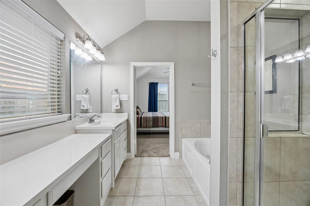15813 High Line Drive Property Photo 19