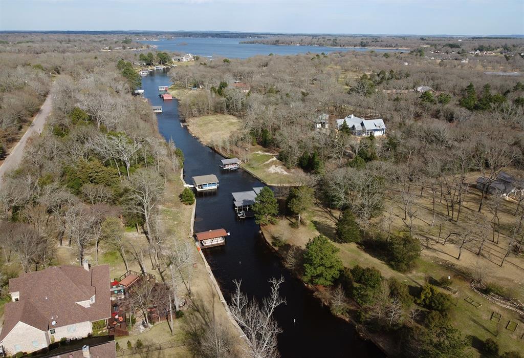 5200 Bayshore Drive Property Photo 9