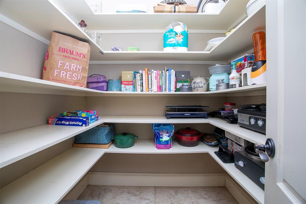 5200 Bayshore Drive Property Photo 25