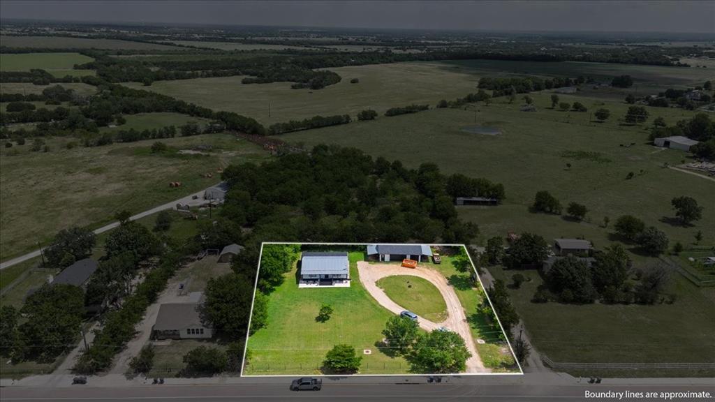 11725 China Spring Road Property Photo 2