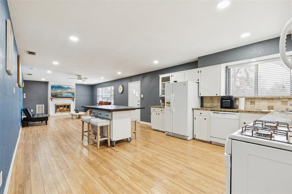 102 Woodland Drive Property Photo 1