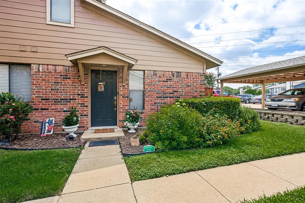 5644 Cedar Creek Drive Property Photo 1