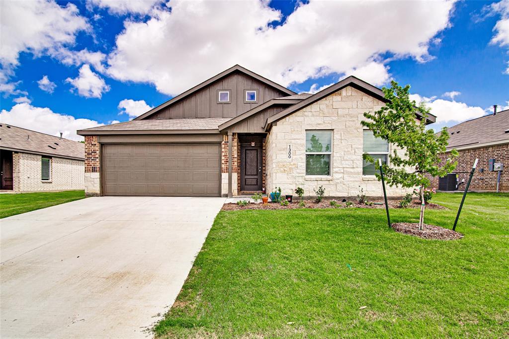 1300 Little Flock Drive Property Photo 1