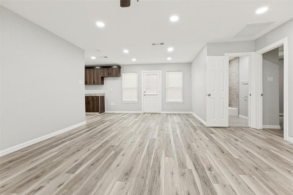 617 Cedar Drive Property Photo 4