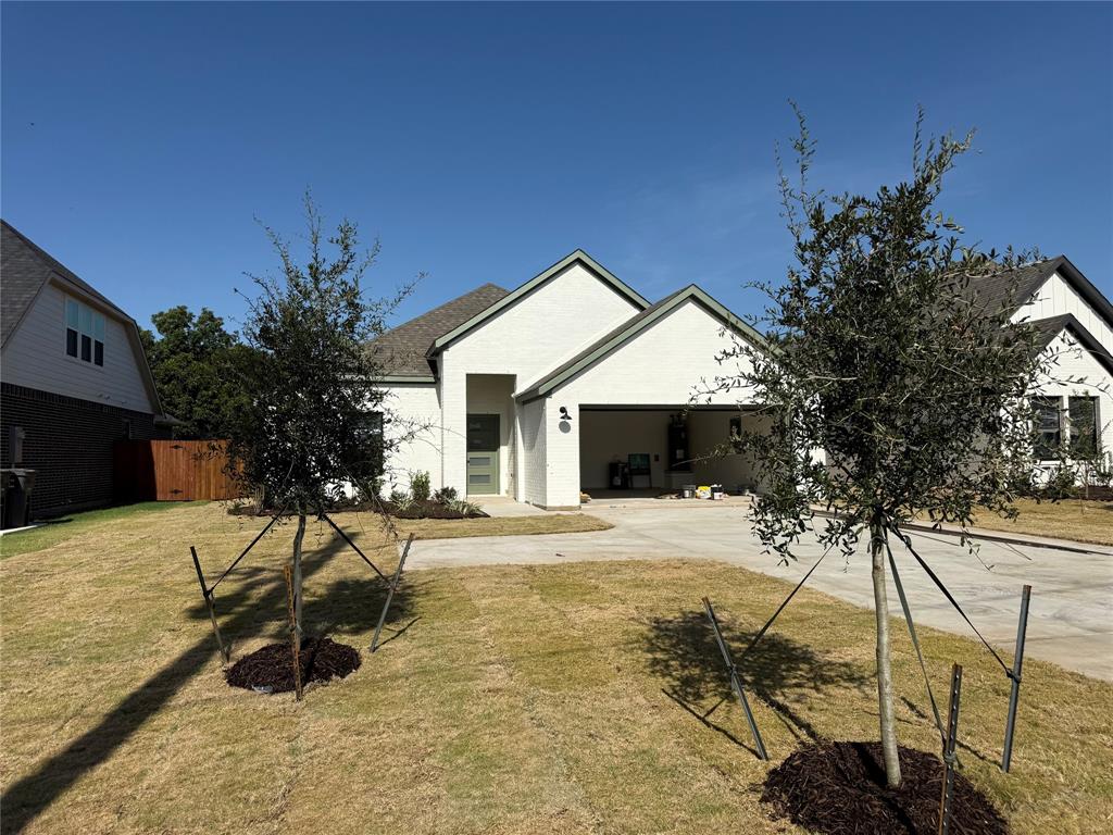409 Smith Road Property Photo 2