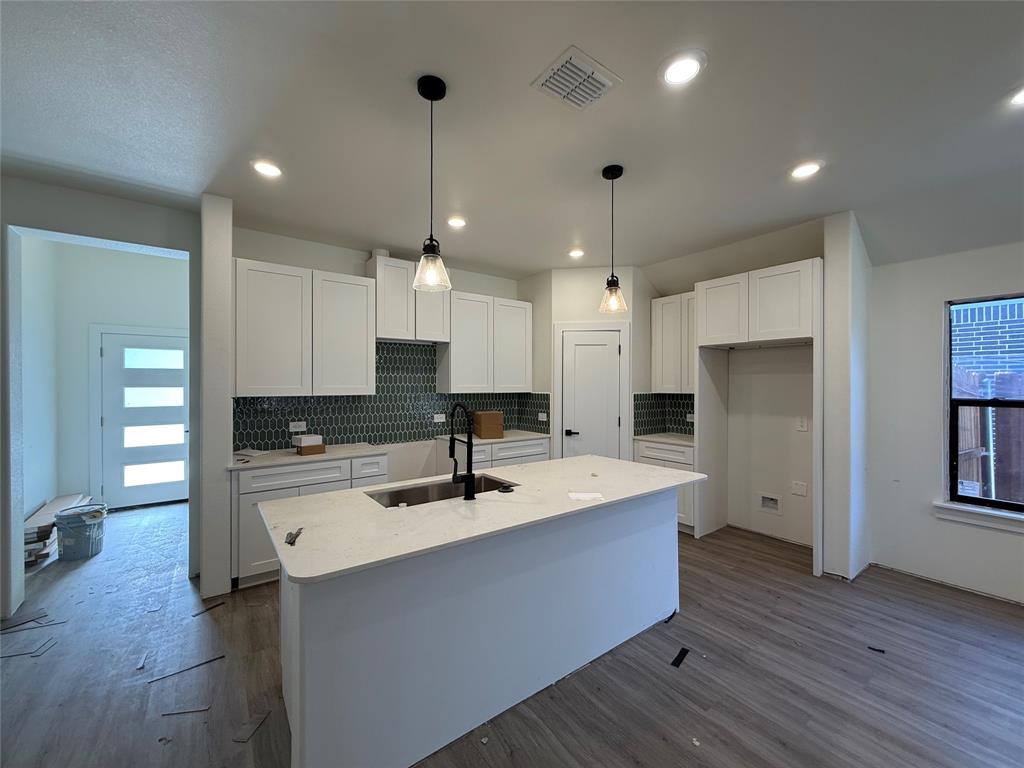 409 Smith Road Property Photo 5