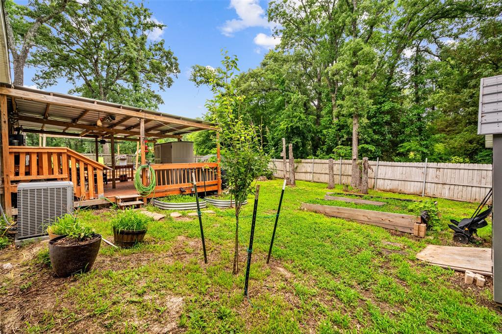 9815 Private Road 3792 Property Photo 33