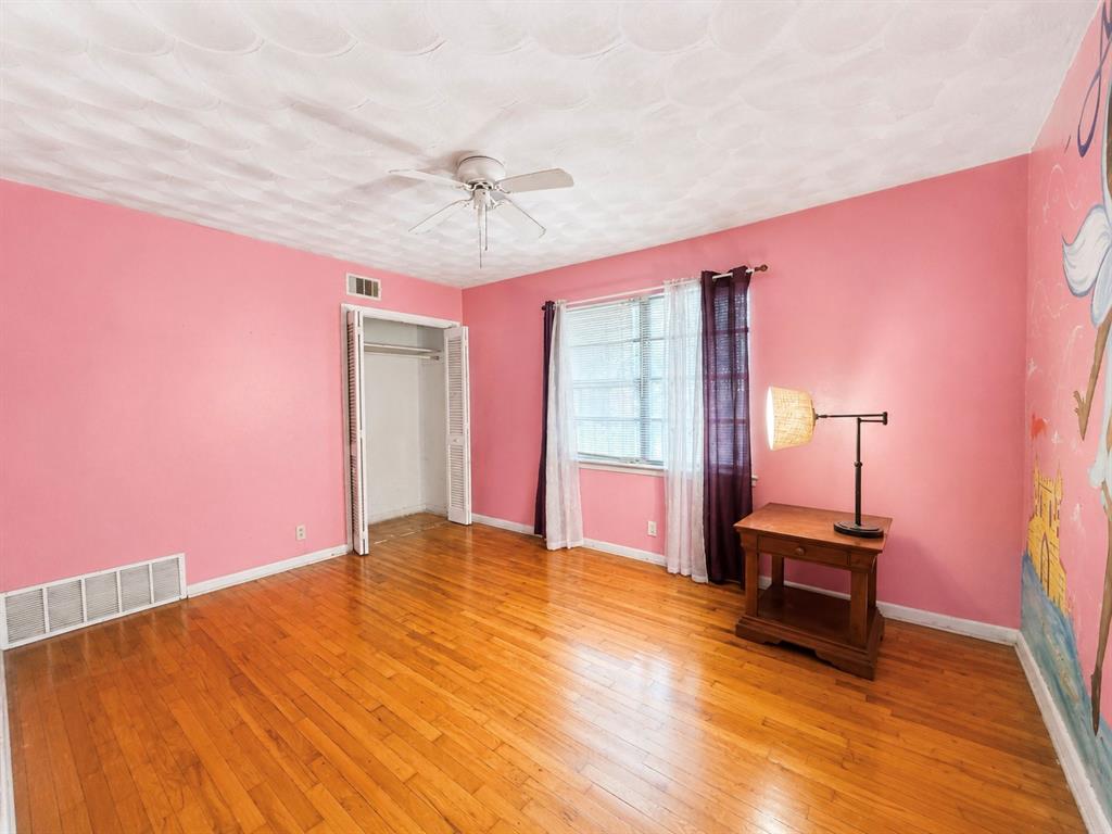 3023 Carpenter Avenue Property Photo 19