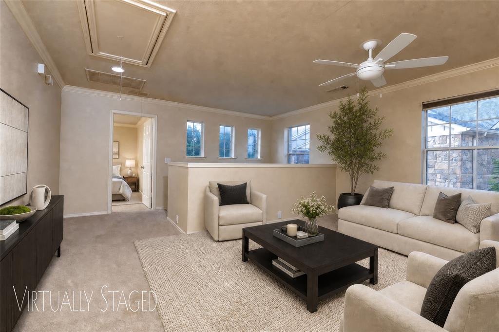2722 Hyde Park Drive Property Photo 16