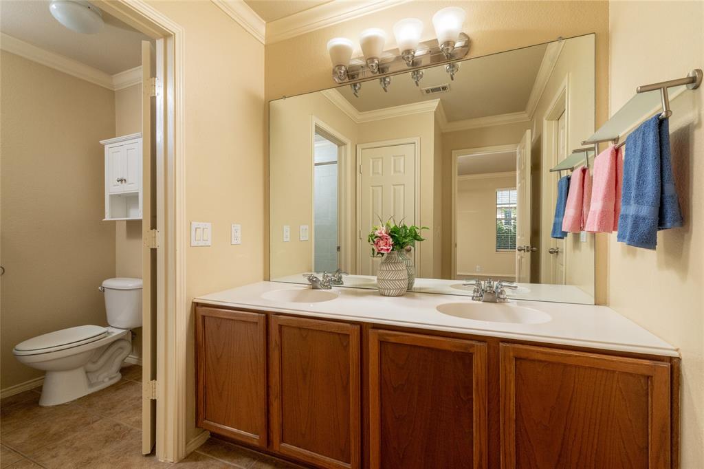 2722 Hyde Park Drive Property Photo 20