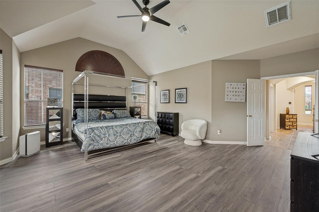 9617 Peach Tree Lane Property Photo 19
