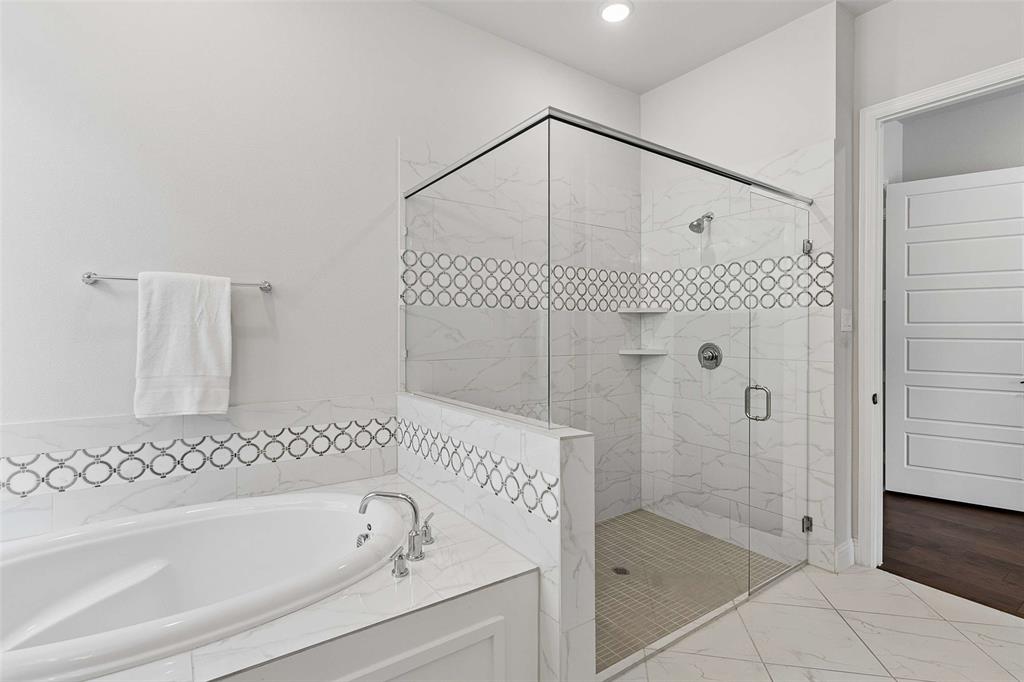 1843 Hollyhock Drive Property Photo 15