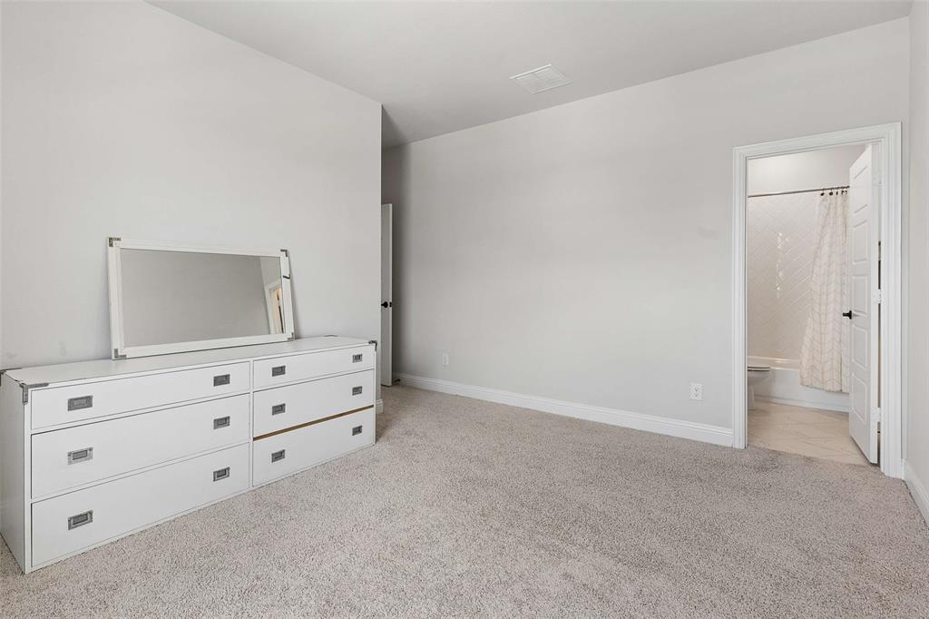 1843 Hollyhock Drive Property Photo 21
