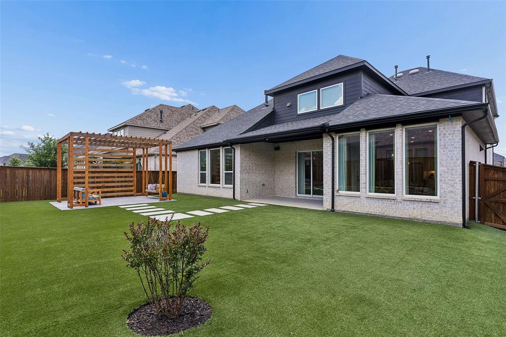 1843 Hollyhock Drive Property Photo 30