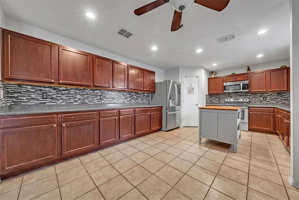 9129 Troy Drive Property Photo 8